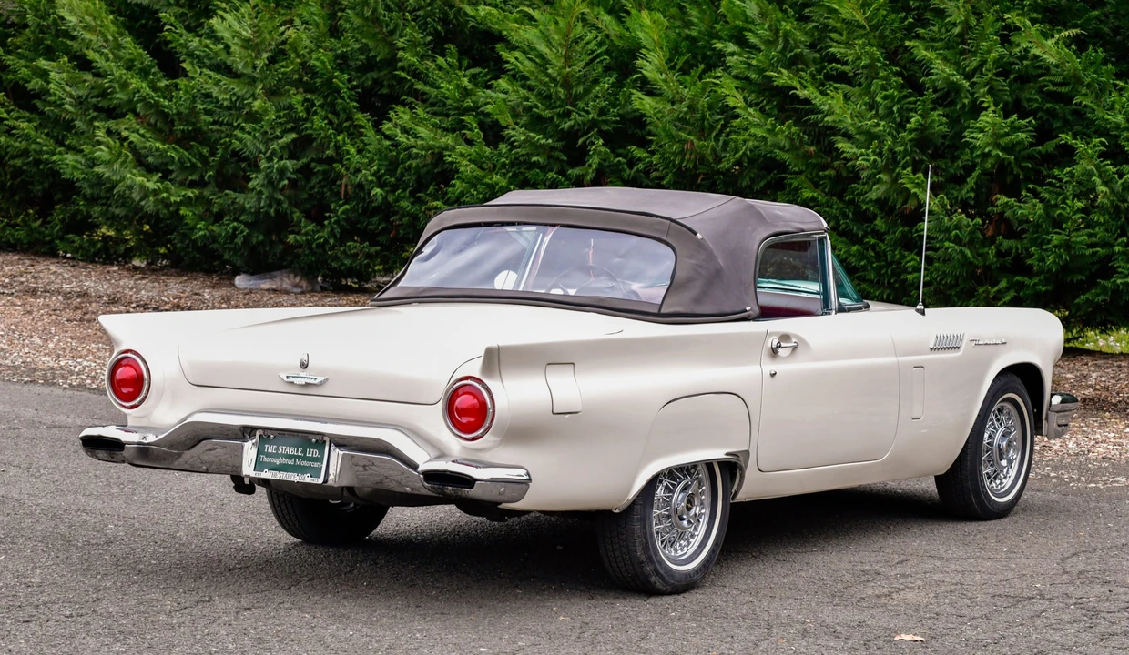 1957 Ford Thunderbird 1st Gen - Image 10 of 31