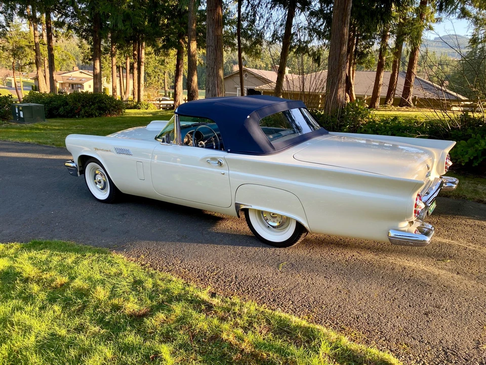 1957 Ford Thunderbird 1st Gen - Image 13 of 31