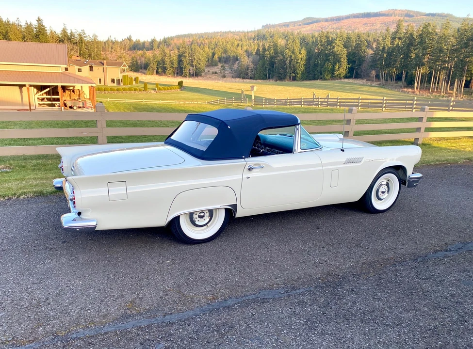1957 Ford Thunderbird 1st Gen - Image 20 of 31