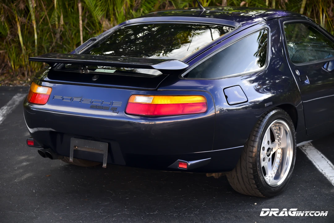 1991 Porsche 928 S4 - Image 9 of 31