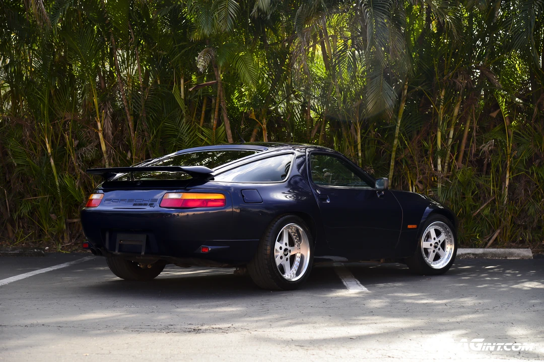 1991 Porsche 928 S4 - Image 11 of 31