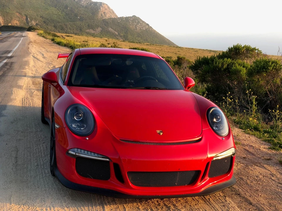 2015 Porsche 991 GT3 - Image 2 of 7