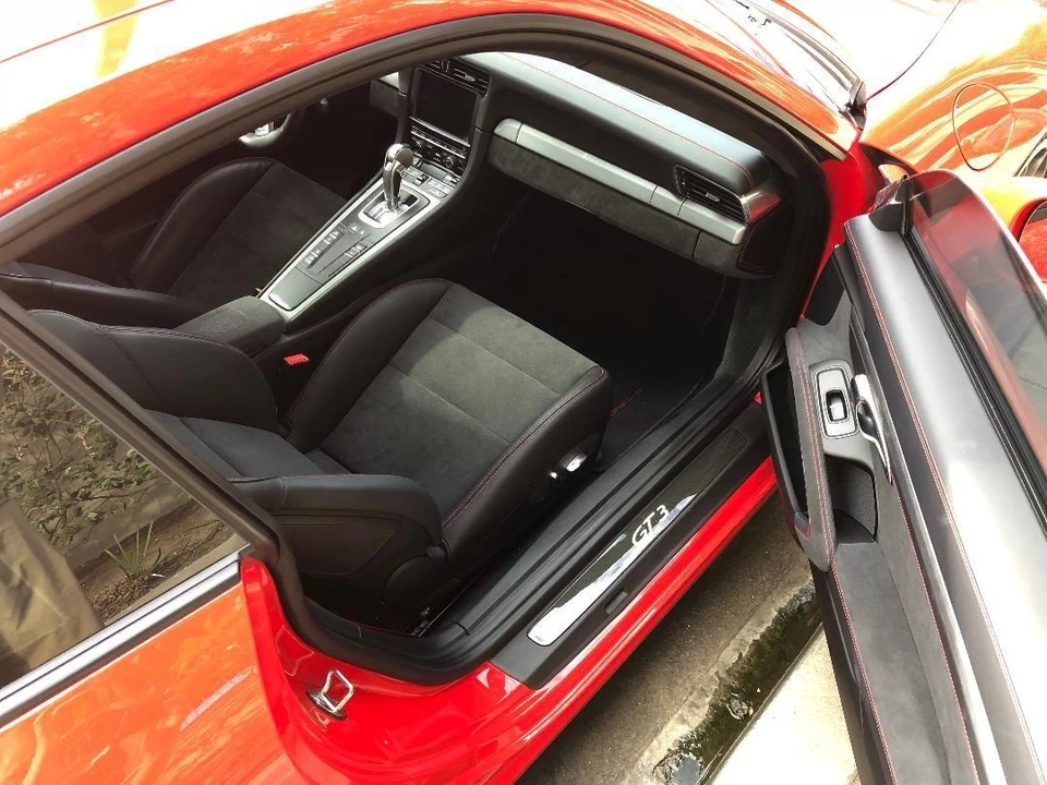 2015 Porsche 991 GT3 - Image 4 of 7