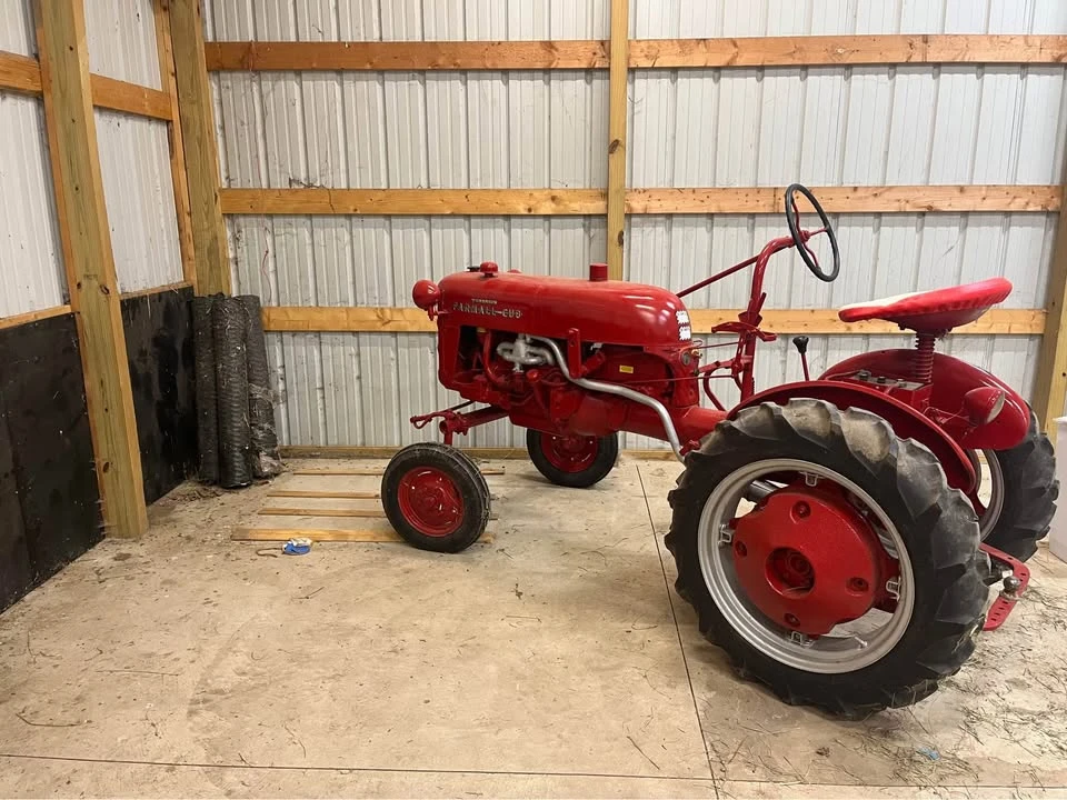 International Harvester - Image 2 of 4