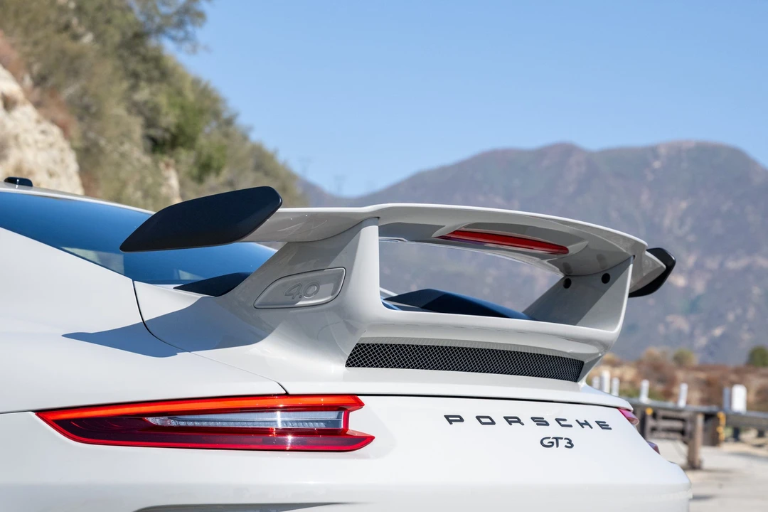 2018 Porsche 991 GT3 - Image 21 of 31