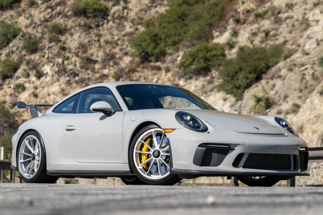 2018 Porsche 991 GT3 - Image 3 of 31