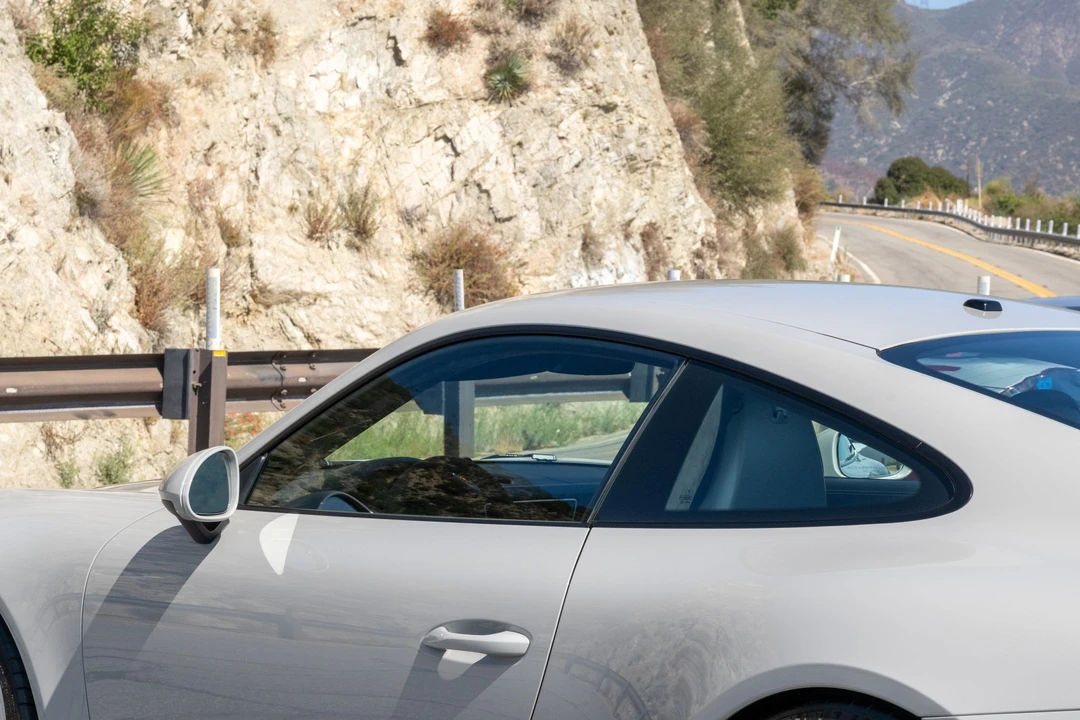 2018 Porsche 991 GT3 - Image 27 of 31