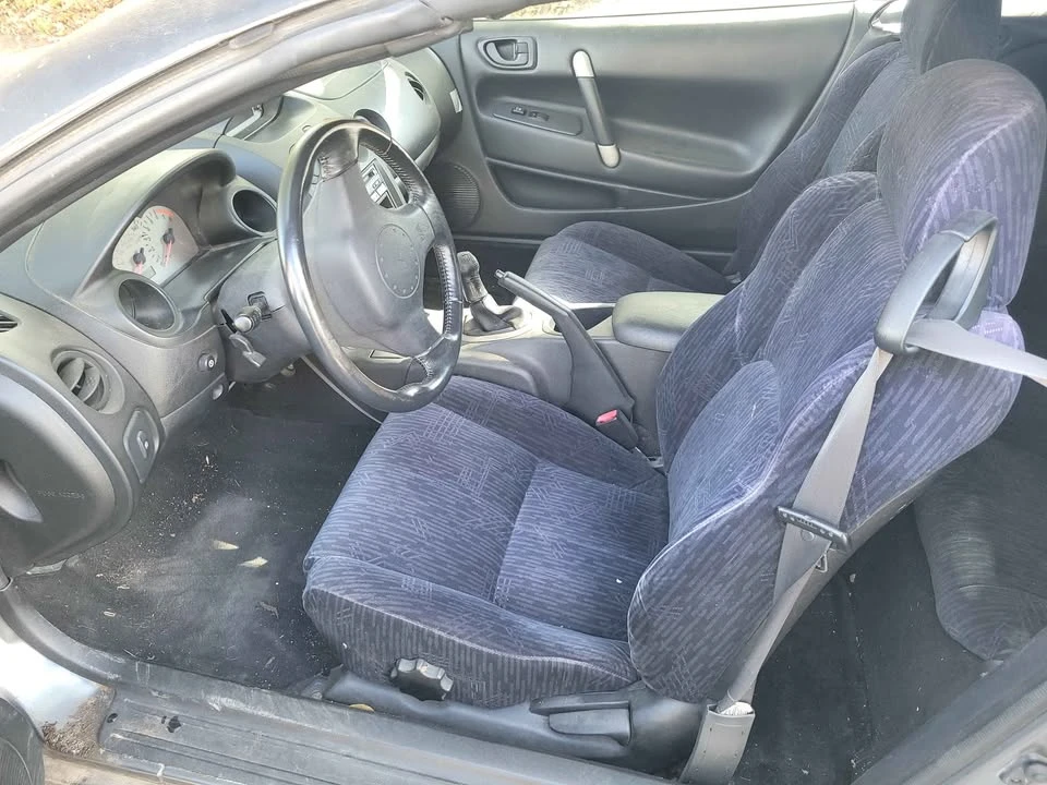 2002 Mitsubishi Eclipse 3rd Gen - Image 5 of 9