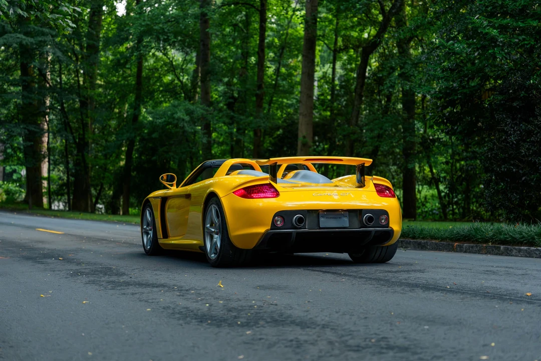 2005 Porsche Carrera GT - Image 8 of 31