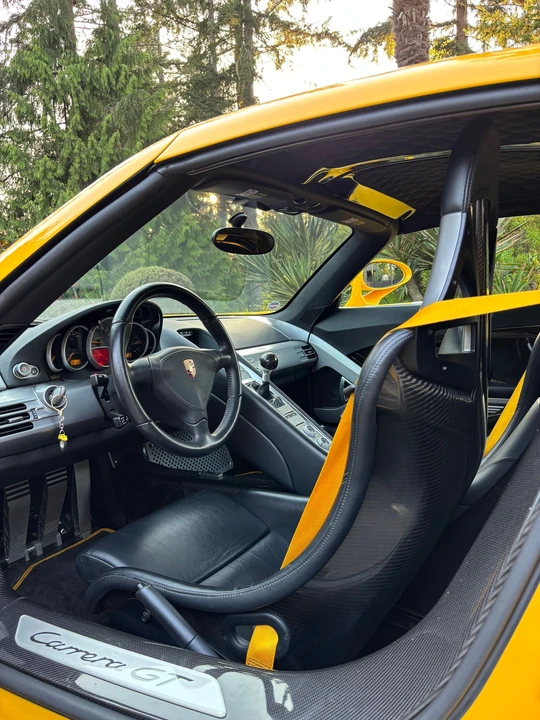 2005 Porsche Carrera GT - Image 2 of 7