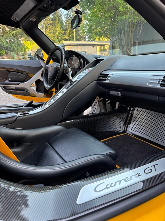 2005 Porsche Carrera GT - Image 4 of 7