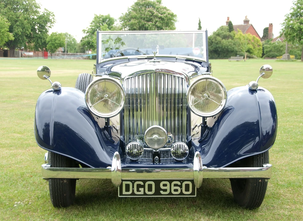 1937 Bentley 4 1/4 Litre - Image 2 of 12