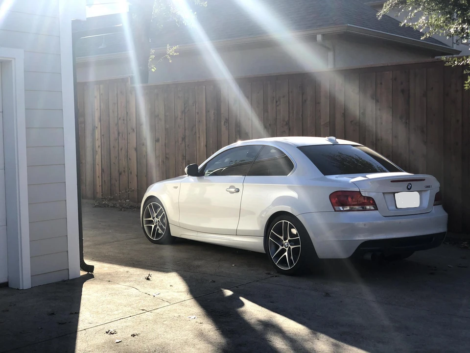 2013 BMW E82 135i & 135is - Image 2 of 4