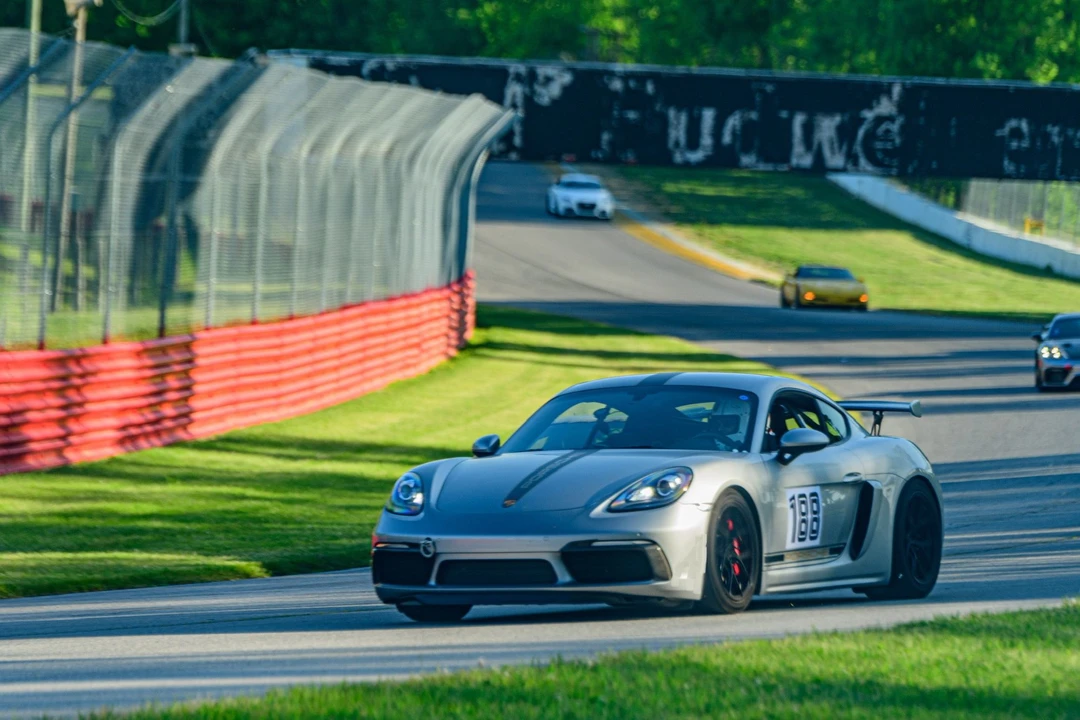 2017 Porsche 718 Cayman S - Image 5 of 5