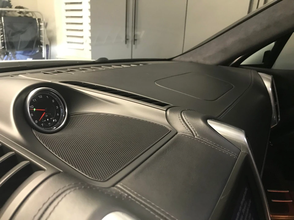 2016 Porsche 958 Cayenne GTS - Image 3 of 16