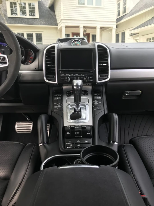 2016 Porsche 958 Cayenne GTS - Image 12 of 16