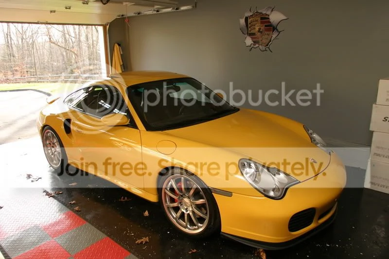Porsche 996 Turbo - Image 2 of 3