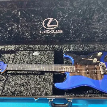 Fender Lexus LC Stratocaster 51/100