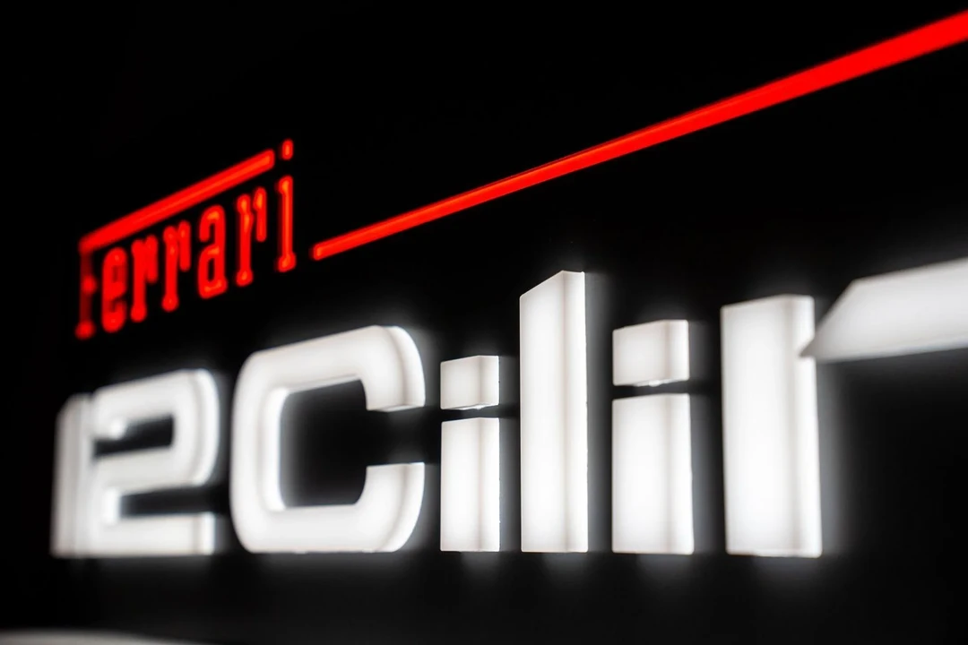 Ferrari 12Cilindri - Image 9 of 19