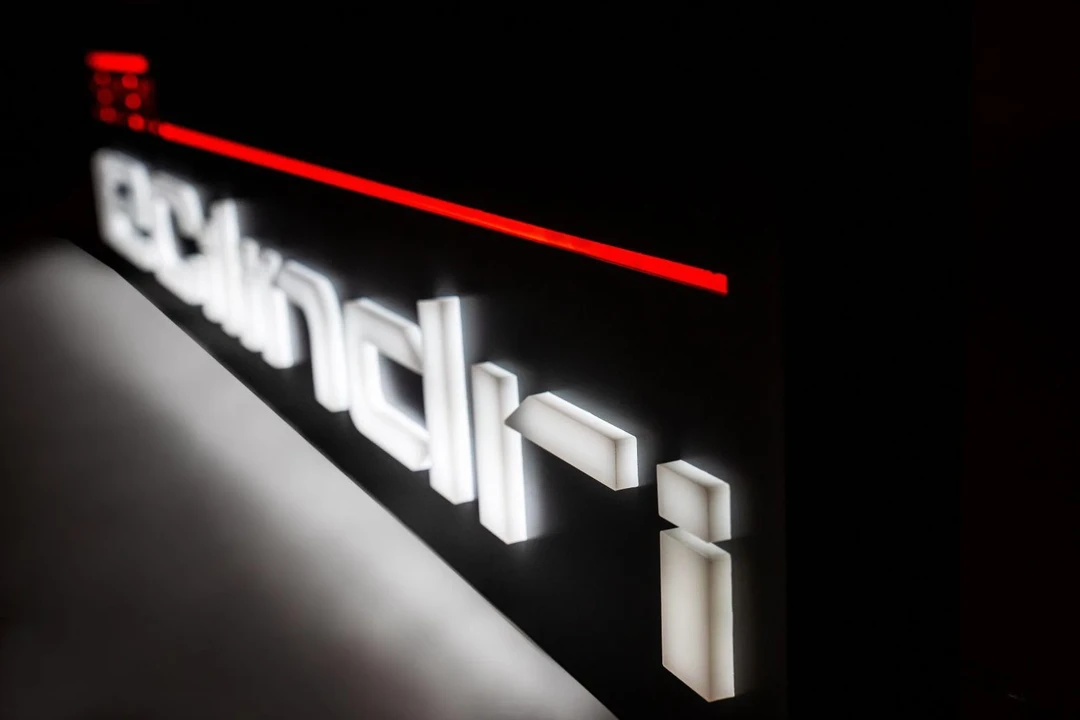 Ferrari 12Cilindri - Image 6 of 19