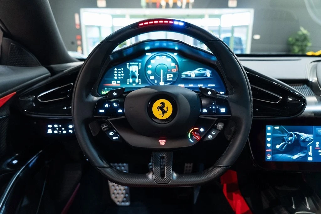 2025 Ferrari 12Cilindri - Image 5 of 6