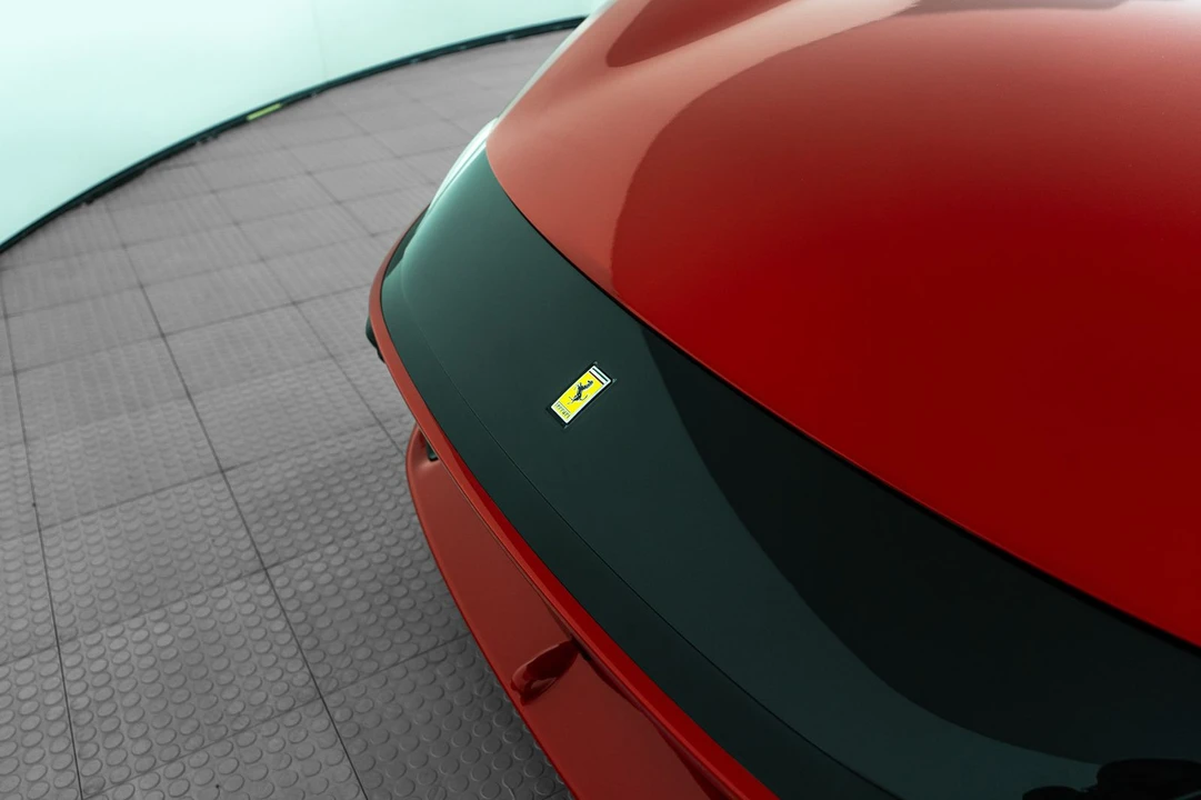 2025 Ferrari 12Cilindri - Image 18 of 31