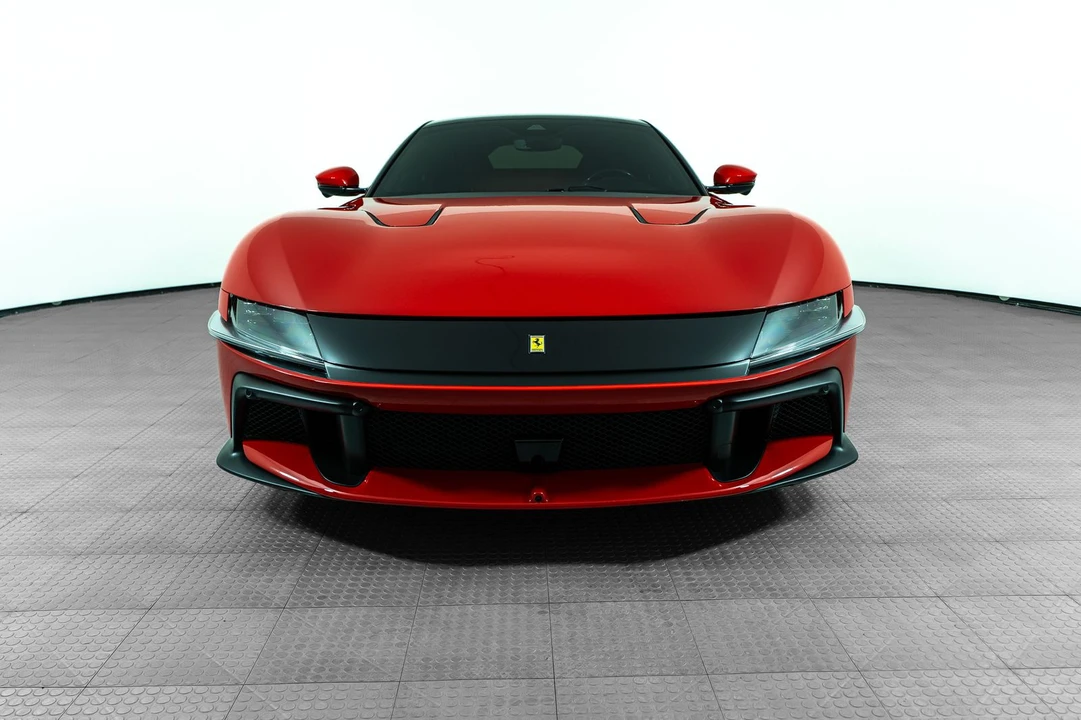 2025 Ferrari 12Cilindri - Image 13 of 31
