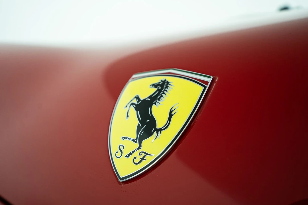 2025 Ferrari 12Cilindri - Image 21 of 31