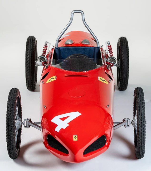 Ferrari Replica - Image 6 of 10