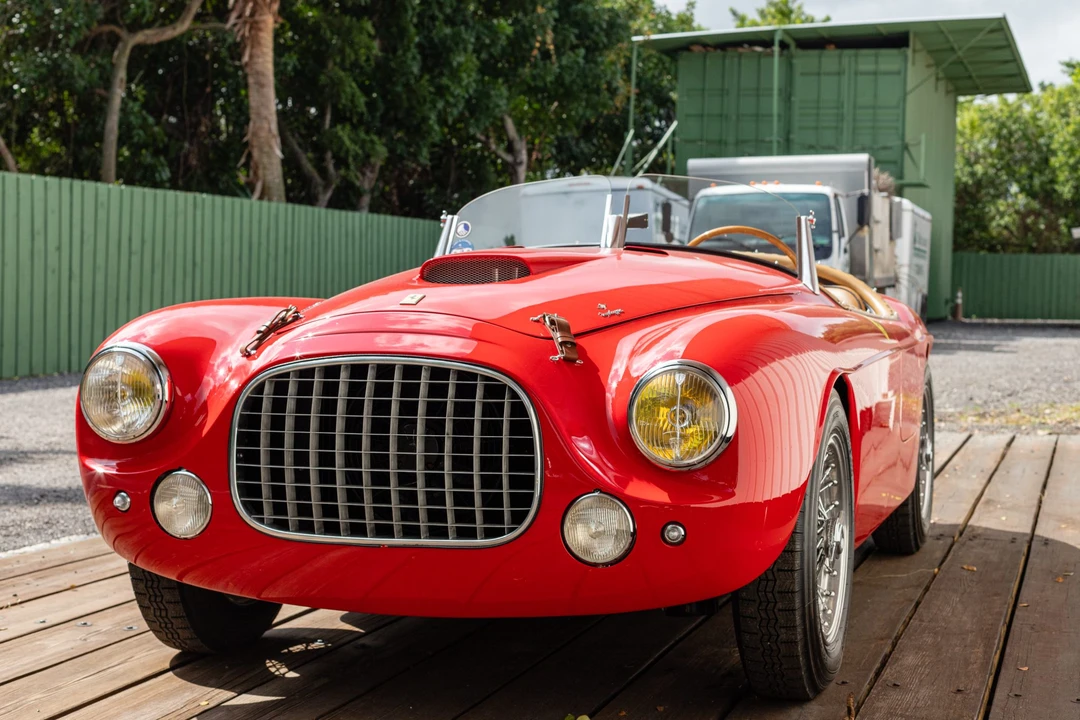 Ferrari Replica - Image 2 of 31