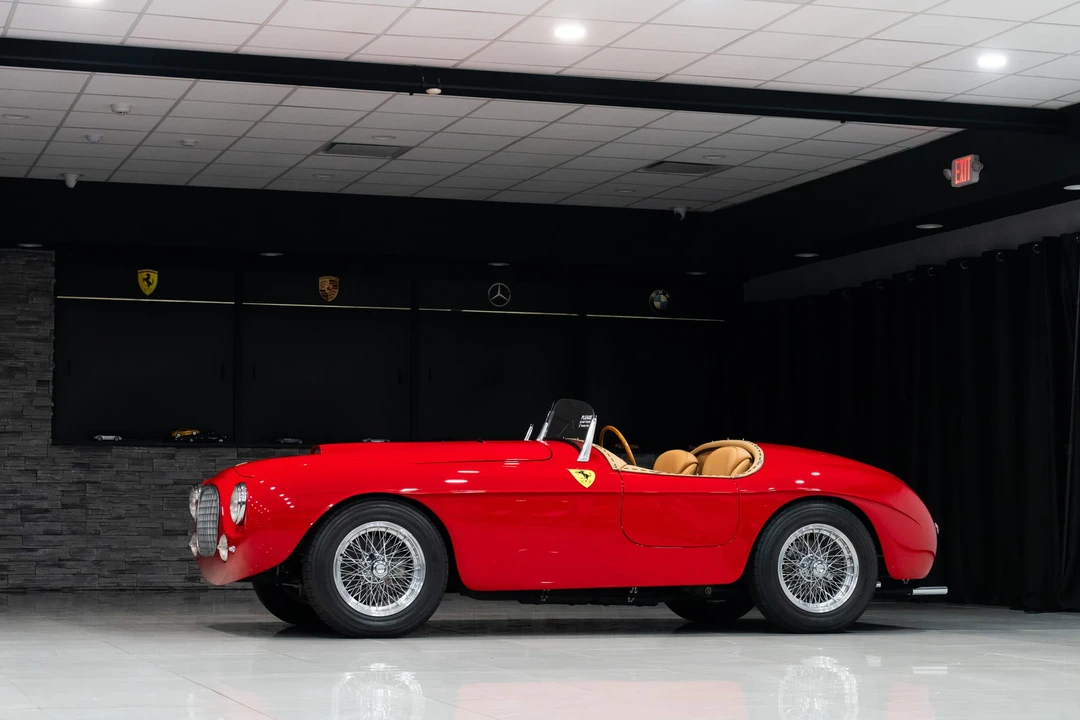 Ferrari Replica - Image 11 of 31
