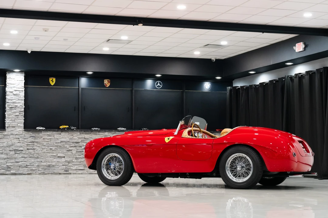 Ferrari Replica - Image 17 of 31