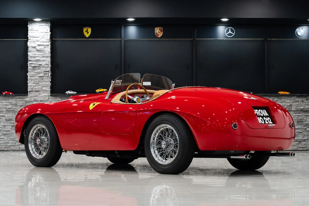 Ferrari Replica - Image 21 of 31