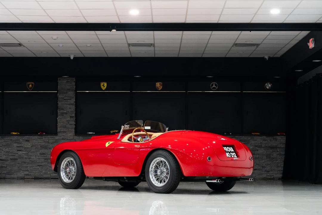 Ferrari Replica - Image 25 of 31