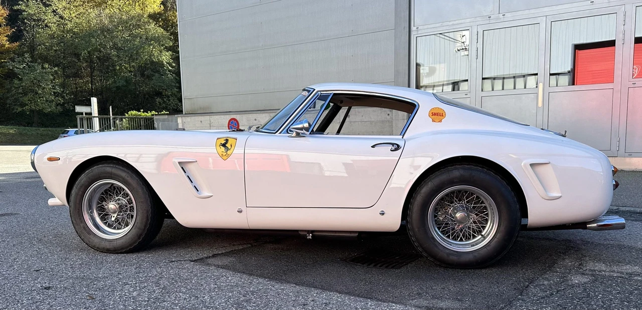 Ferrari Replica - Image 17 of 31