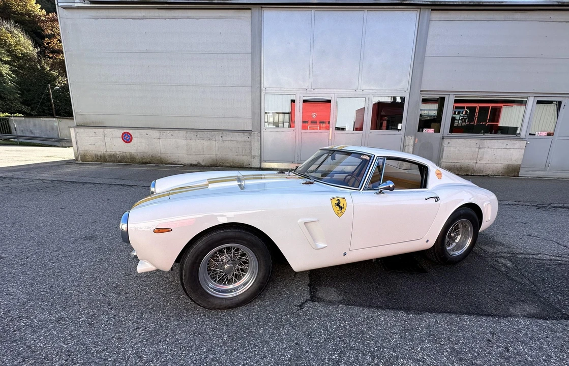 Ferrari Replica - Image 10 of 31