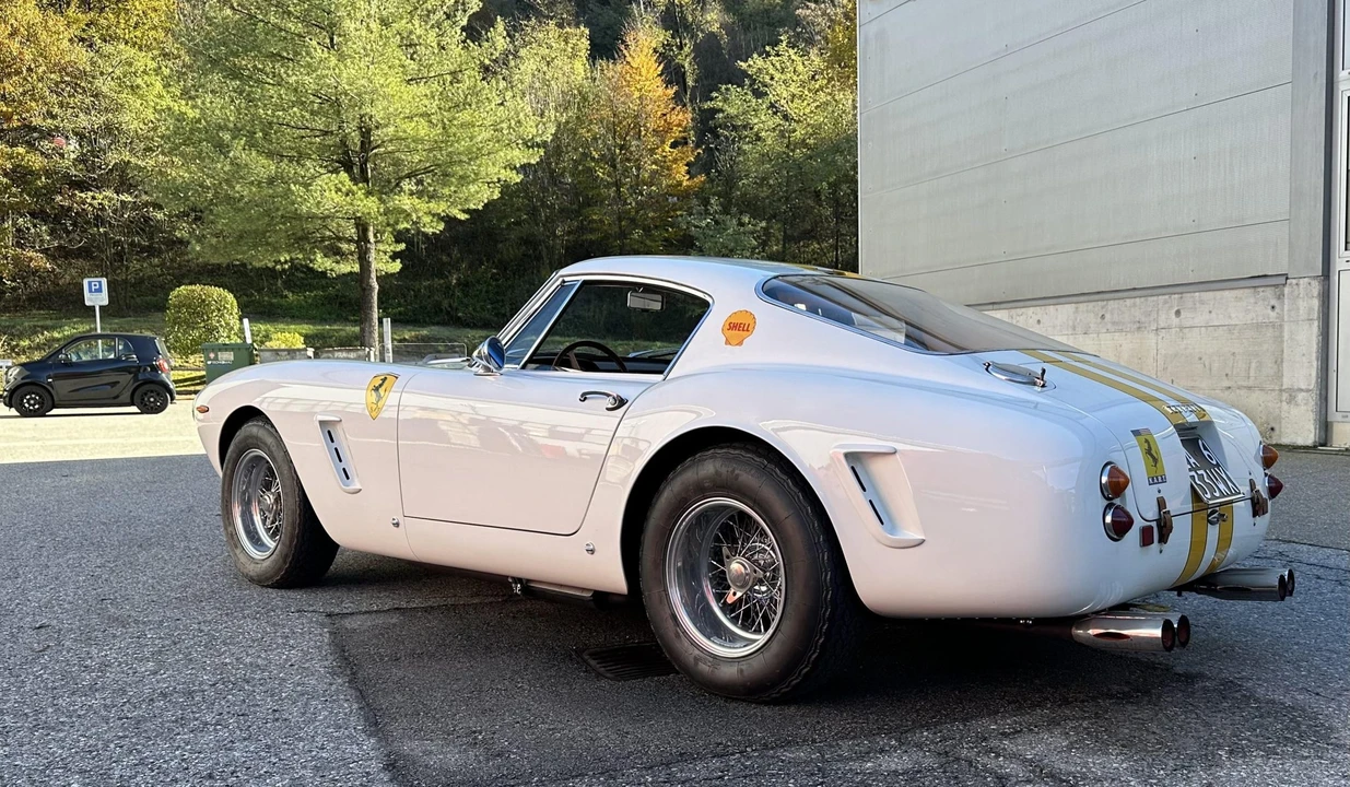 Ferrari Replica - Image 23 of 31
