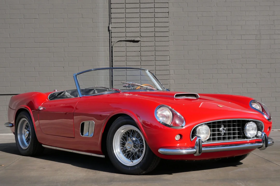 Ferrari Replica - Image 3 of 31