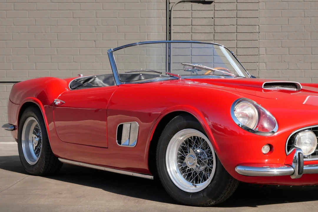 Ferrari Replica - Image 15 of 31