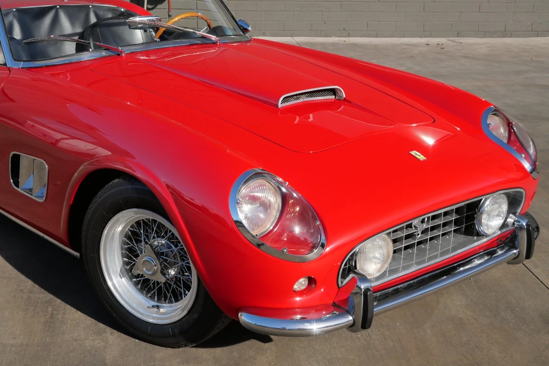 Ferrari Replica - Image 17 of 31