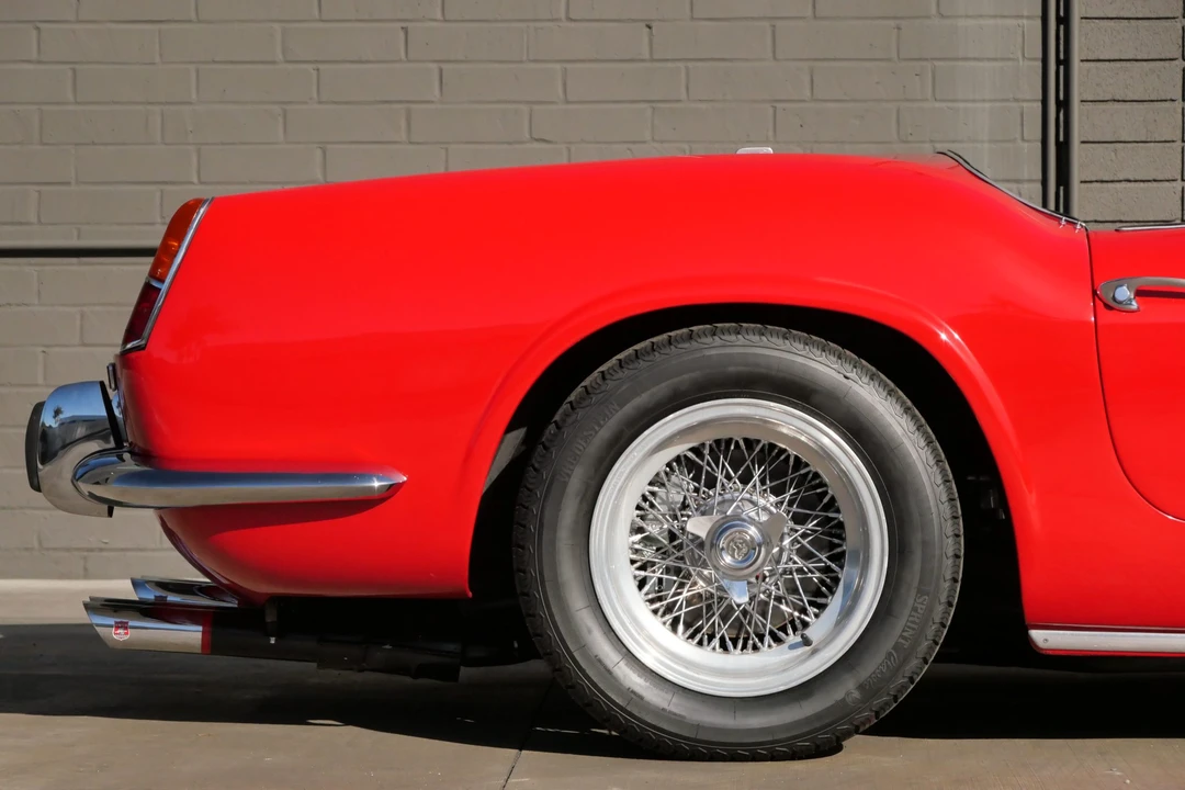 Ferrari Replica - Image 9 of 31