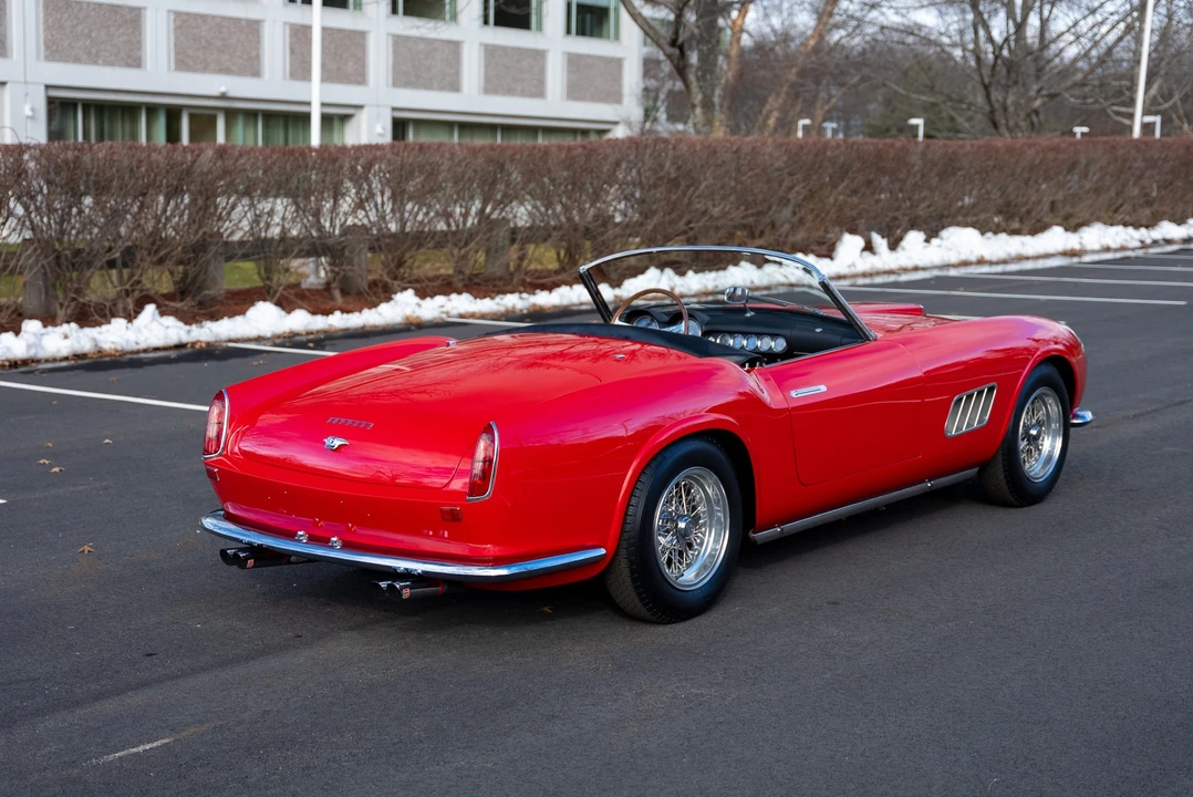Ferrari Replica - Image 23 of 31