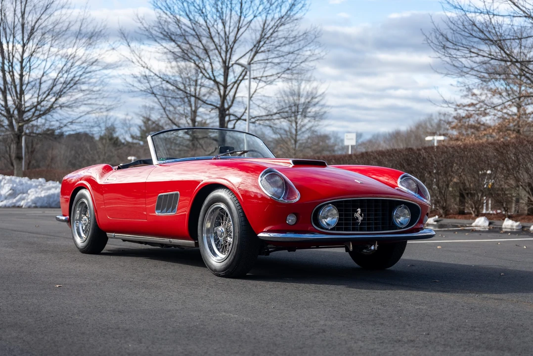 Ferrari Replica - Image 4 of 31