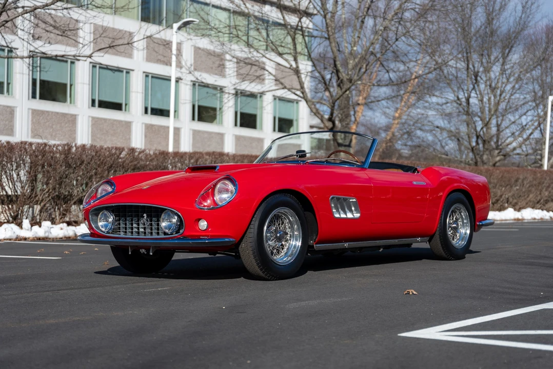 Ferrari Replica - Image 11 of 31