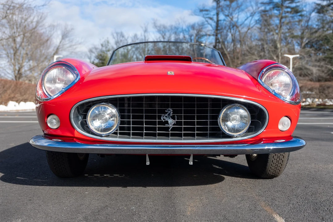Ferrari Replica - Image 8 of 31
