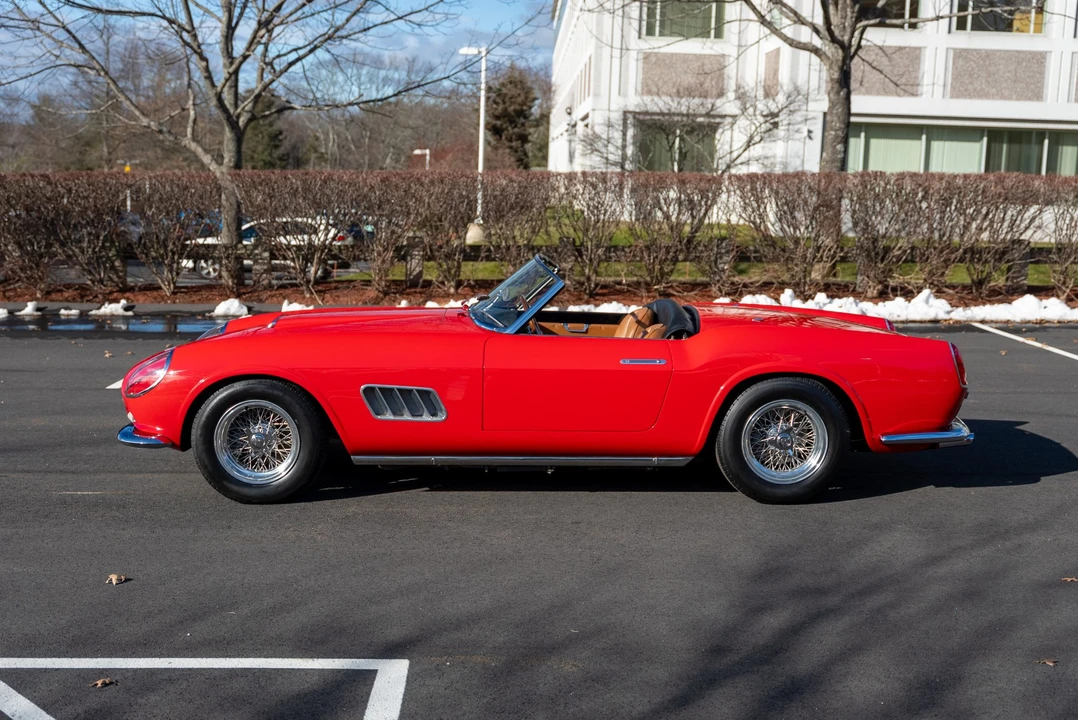 Ferrari Replica - Image 12 of 31