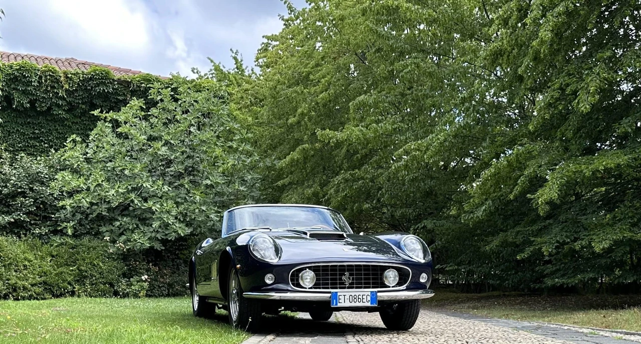 Ferrari Replica - Image 25 of 31