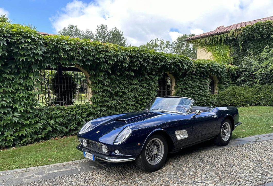 Ferrari Replica - Image 2 of 31