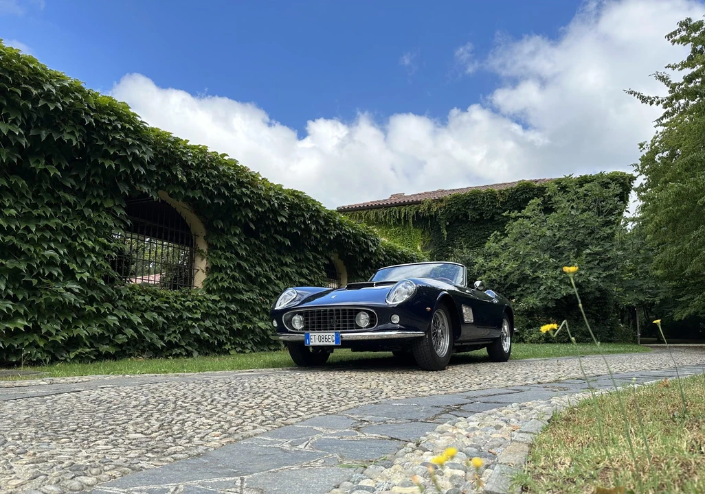 Ferrari Replica - Image 9 of 31
