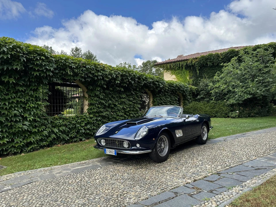 Ferrari Replica - Image 3 of 31